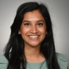 Ashni Nadgauda Headshot