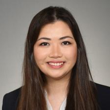 Alice He, MD Headshot 