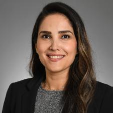 Yasaman Navari, MD headshot